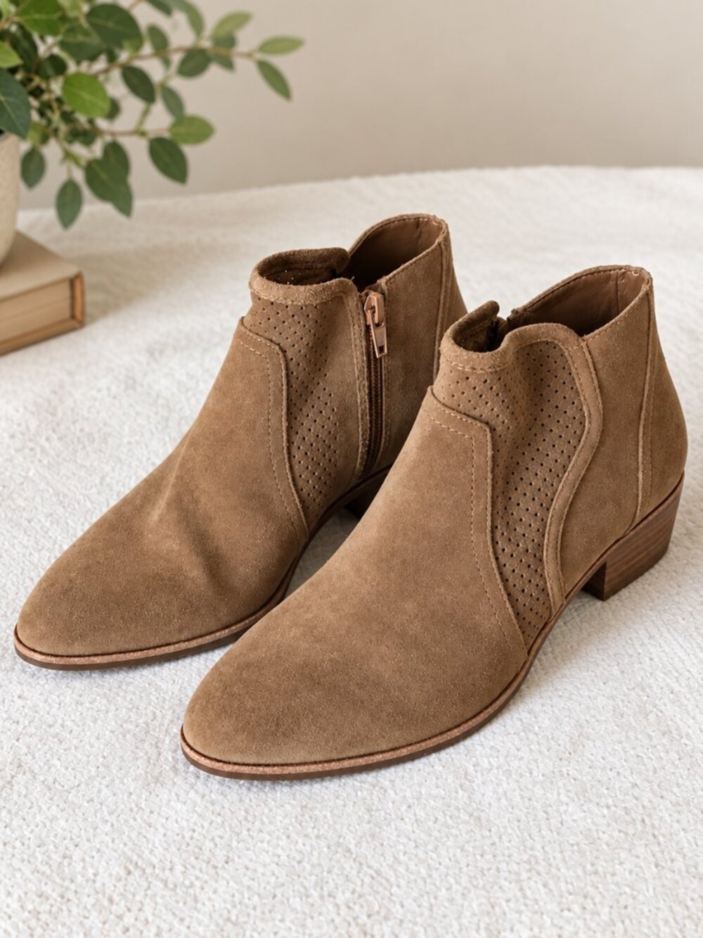 Gianni Bini Tan Suede Perforated Ankle Booties Size 7